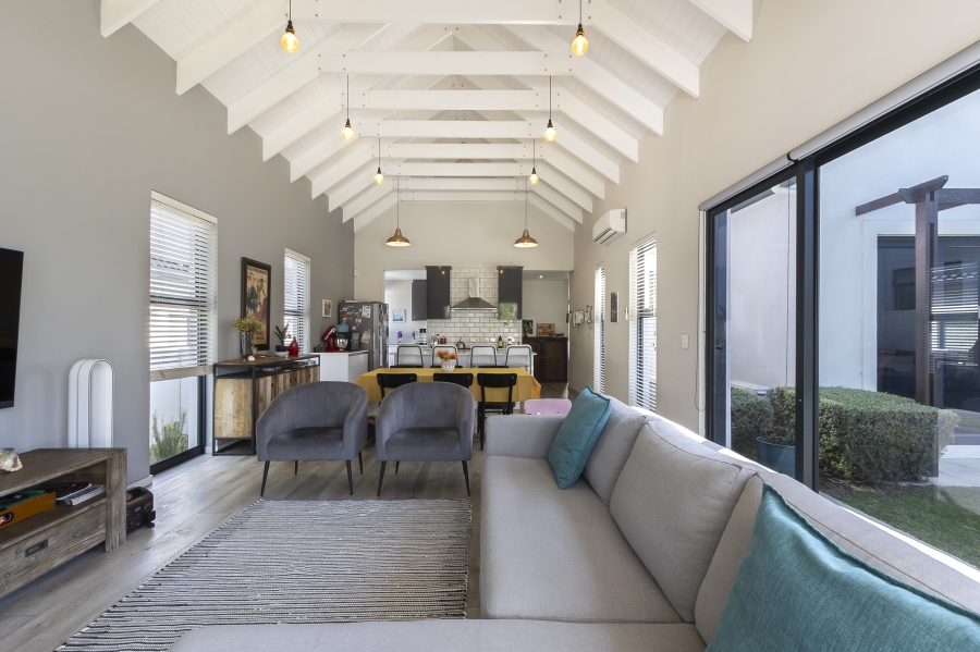 3 Bedroom Property for Sale in Sitari Country Estate Western Cape